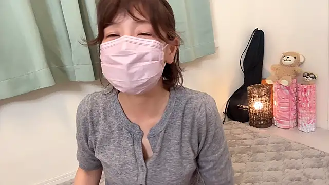 Risa_06 - 上のボタン全部開封して