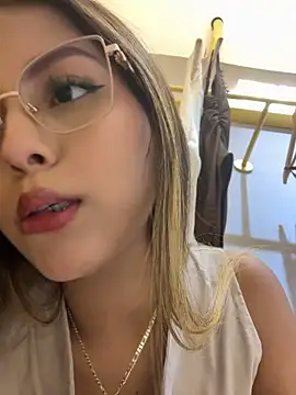 Valeria-escobar - FUCK PUSSY IN DRESSING ROOM + CREAM💦💦