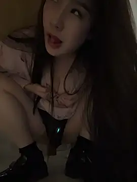 CiCi9 - 园长景区特写小穴1分钟