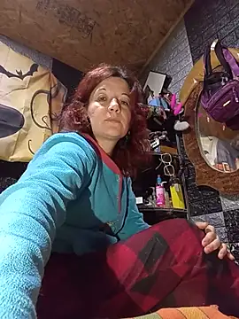 AlejandritaMilf - Jugamos ruleta🍑🥯 🥰