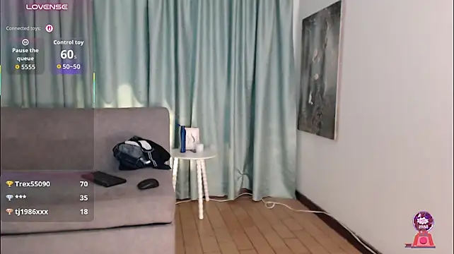 YuliethPetite - oil body and naked