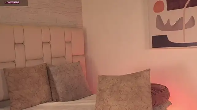 SaraMonroe1 - squirt storm