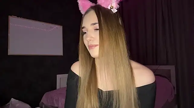PamelaBurson - My pussyphoto in your PM