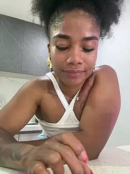 SilvannaFitt - Moan your name last tipper