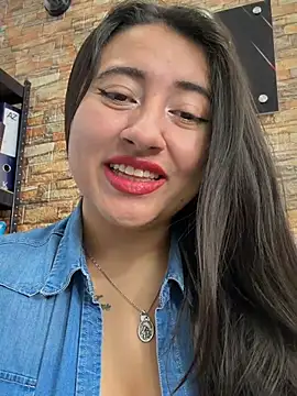 _Sarah-Office1 - Little Pussy Wanna Pleasure🌸