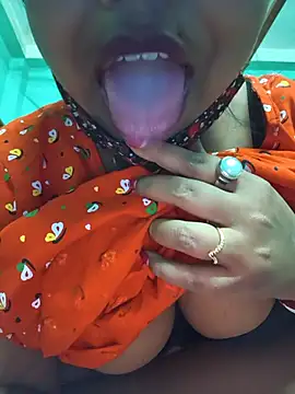 Priya_bindass - Boobs show 💋❤️
