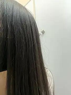 Xiao-Lin - 户外男厕所小便池假阳具抽插2分钟