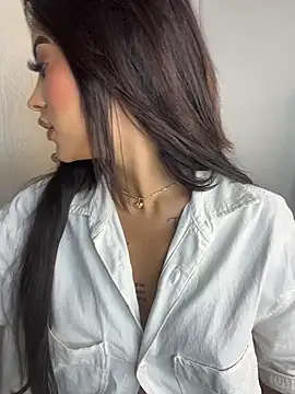 MystiqueXXX - LICK MY TITS + DROOLING! 🍓