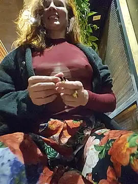 Exhibitionsplit - MAKE me CUM in Public ♤SQUIRT