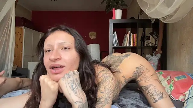 Ladylolamoth - FACESITTING ON ELLIE