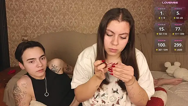 Lilihere_ - ❤️LICK NIPPLES❤️