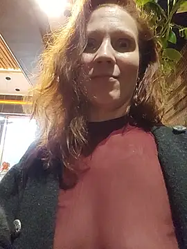 Exhibitionsplit - MAKE me CUM in Public ♤SQUIRT