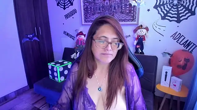 Ivette_Shaira - show pussy