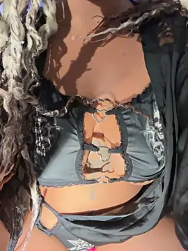 HaileyDiana - ✨Boobs out + Ahegao blow job✨