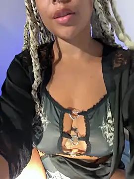 HaileyDiana - ✨Boobs out + Ahegao blow job✨