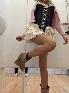 Nicoleevien - Touch my pussy🐱 Open Door!LT=Video🎁