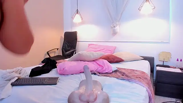 Sophiahar - fuck my pussy with fingers + cum 🔥😈