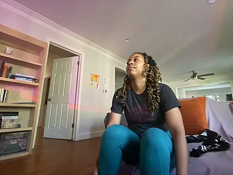 Lilmisssunshine_ - gag on dildo 🍆