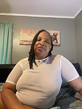 Black_Pearl70 - 💎 Show my tits for 5 mins