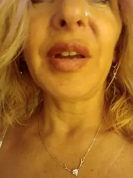 ShayFox - Massage your hot Boobs for 2 Min 🍒