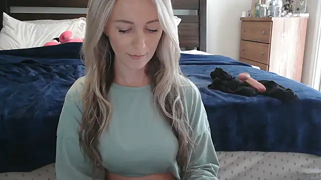 Heyitsmee33 - Let's play