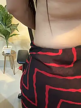 Yours_chahat - 🔥🥵Ass Tease with cream & spanks🔥🥵