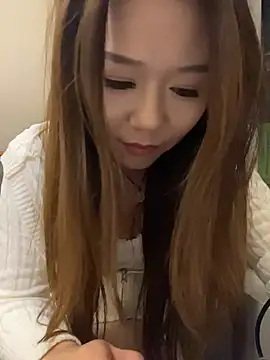 Mia999 - 户外假鸡吧抽插1分钟
