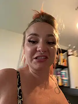 Fiebie_licious_ - 💖 Show Tongue and massage Boobs