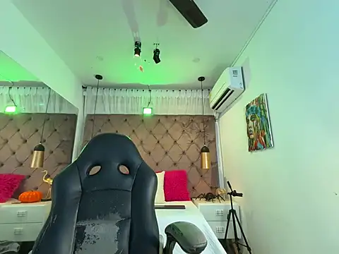 Sussan__ - Shuck nipples