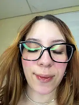 ValeryMoretti - Bounce boobs with bra