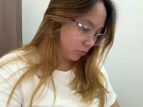 Slutty_sapphire19 - flash pussy