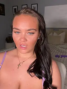 MaddisonWhitex - Striptease