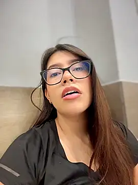 Saracalderon - MY PUSSY WET + CREAMY 🔥🔥