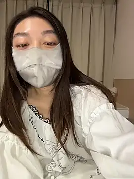 Fioralba - 不欠债不需要做手术，纯家族遗传爱卖逼，再天才的少女出生在婊子养的家庭也得卖逼