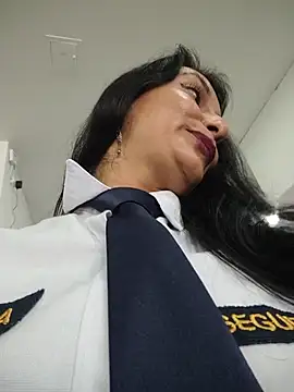 ALEJANDRA__28 - 💎put huge DIAMONS plug 💎