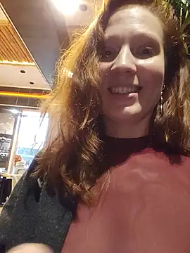 Exhibitionsplit - MAKE me CUM in Public ♤SQUIRT
