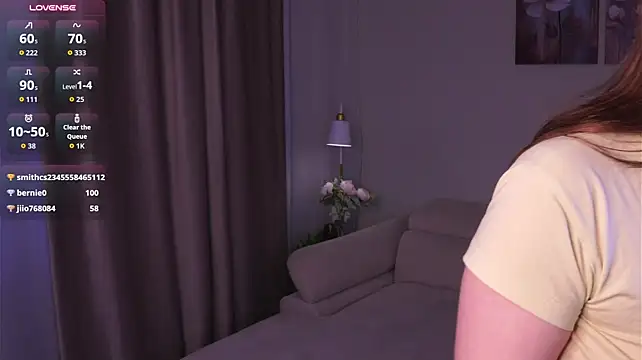 ShirleyParker - Massage my chest ;)