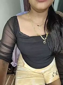 Tamil__Thara003