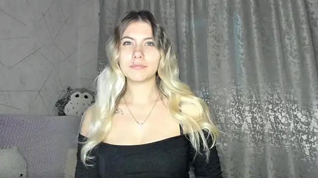 KatieLesco - TAKE OFF MY TOP AND STAY IN BRA