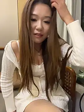 Mia999 - 户外假鸡吧抽插1分钟