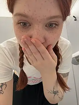 Freaky__Nikki - make me bare booty red with hard slaps