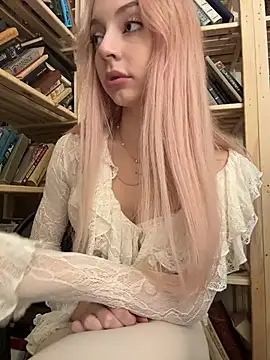 Melissa_grr - Slap my SWEET WET PUSSY! x5 times