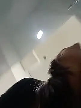 _Kamy_Hot - OMG, my boobs are exposed 🤫coworker