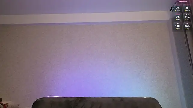 HoneyGirl55 - Striptease