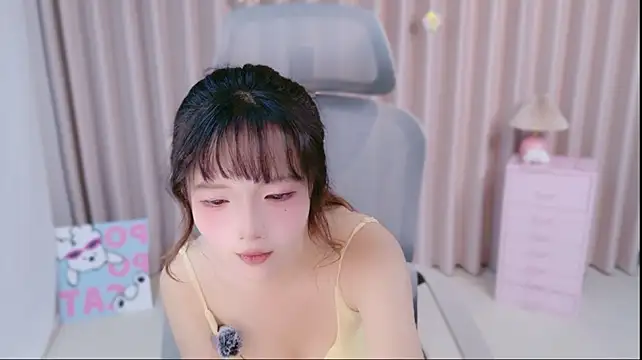 TangTang-1 - 内衣白丝舞蹈秀
