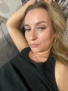 SweetOlga - Sit on my face