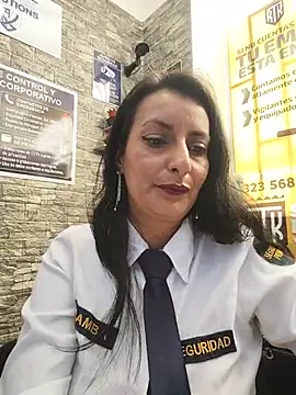 ALEJANDRA__28 - 💎put huge DIAMONS plug 💎