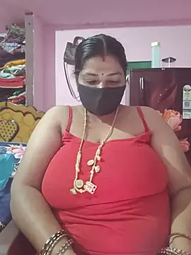 Tamil_lathikaaa - Nude show on dress