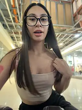 Aria51 - spank my naked ass in public STREET