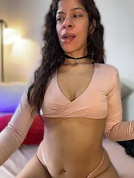 AndreaVel - Naked & Oil Body 🫦🥵